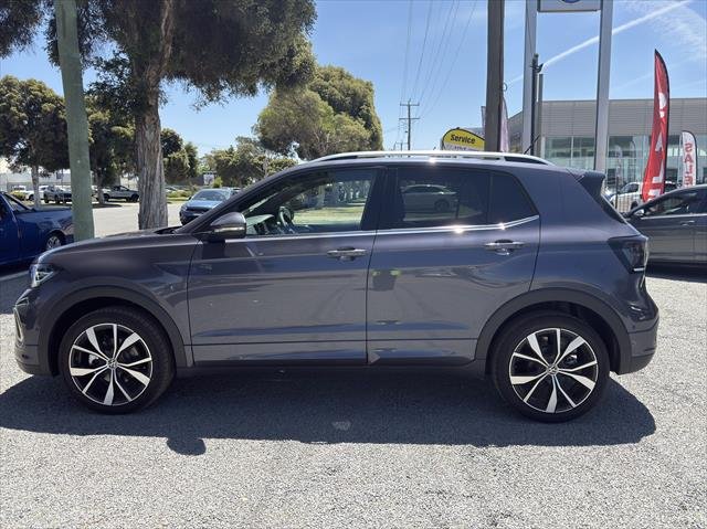 2024 Volkswagen T-CROSS R-LINE