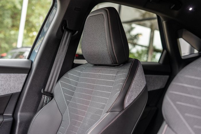 2025 Peugeot 3008 Allure Hybrid