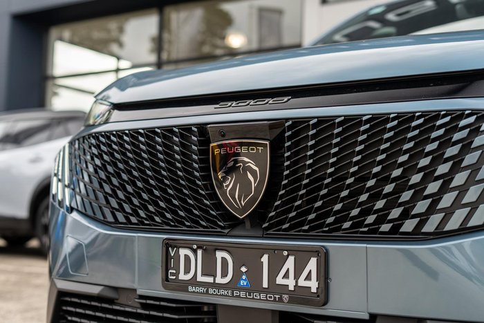 2025 Peugeot 3008 Allure Hybrid