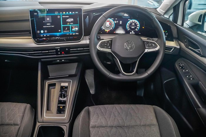 2025 Volkswagen Golf 110TSI Life