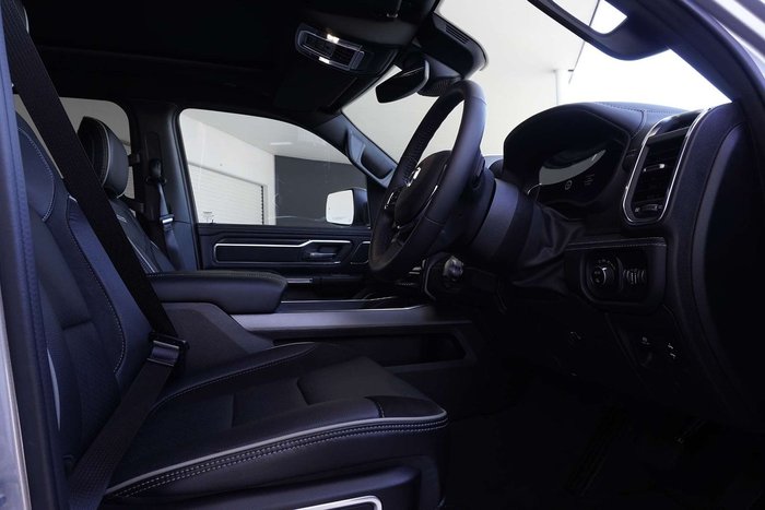 2023 RAM 1500 Laramie Sport RamBox