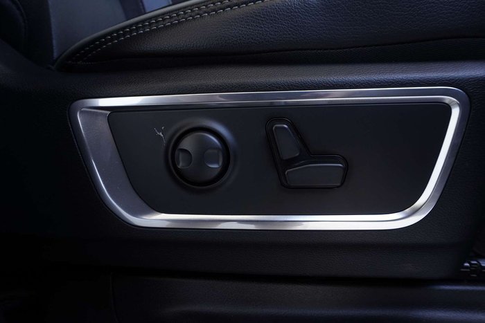 2023 RAM 1500 Laramie Sport RamBox