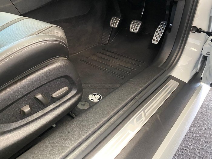 2017 Holden Commodore SS V Redline