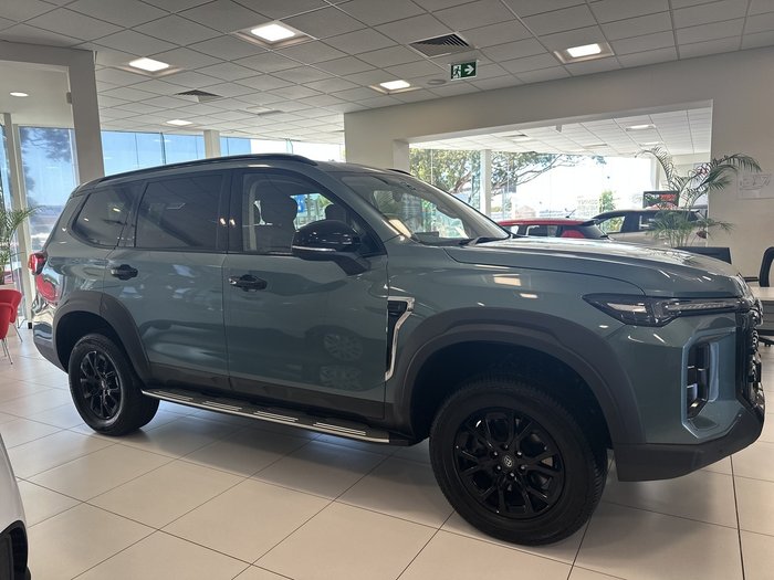 2025 LDV D90 Executive