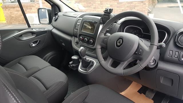 2024 RENAULT TRAFIC TRAFIC MY25 L1 SWB Pro 2.0L Diesel EDC GLACIER WHITE