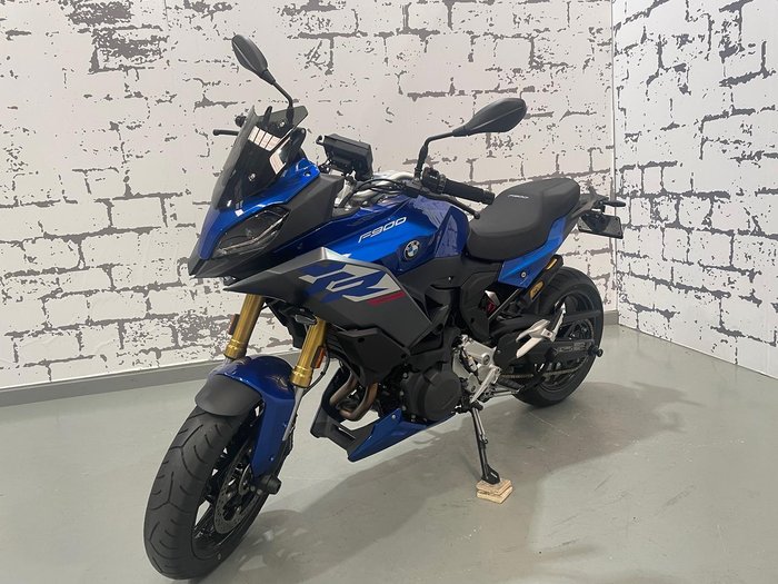 2024 BMW F 900 XR F 900 Blue