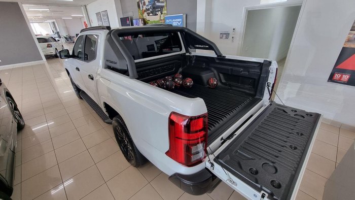 2024 Mitsubishi Triton GSR