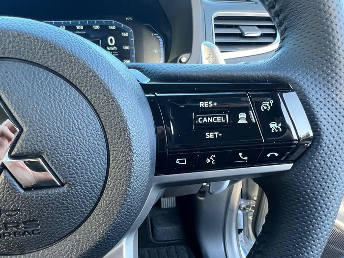 2024 Mitsubishi Pajero Sport Exceed
