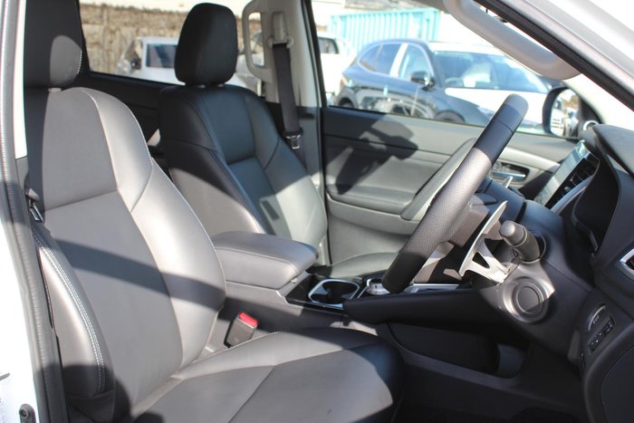 2024 Mitsubishi Pajero Sport Exceed