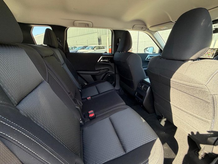 2025 Mitsubishi Outlander LS