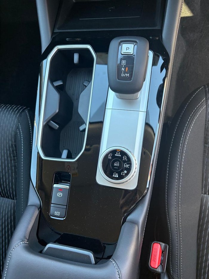 2025 Mitsubishi Outlander LS