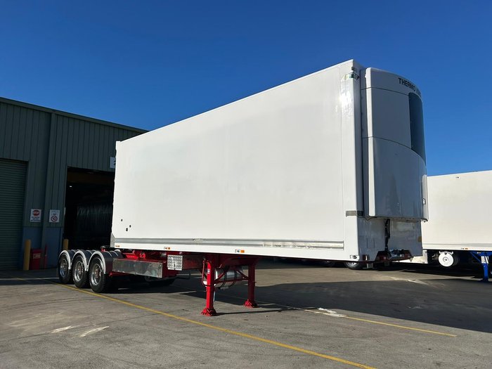 2013 FTE St3 Lead A 12 Pallet -28 Freezer Double Stacker
