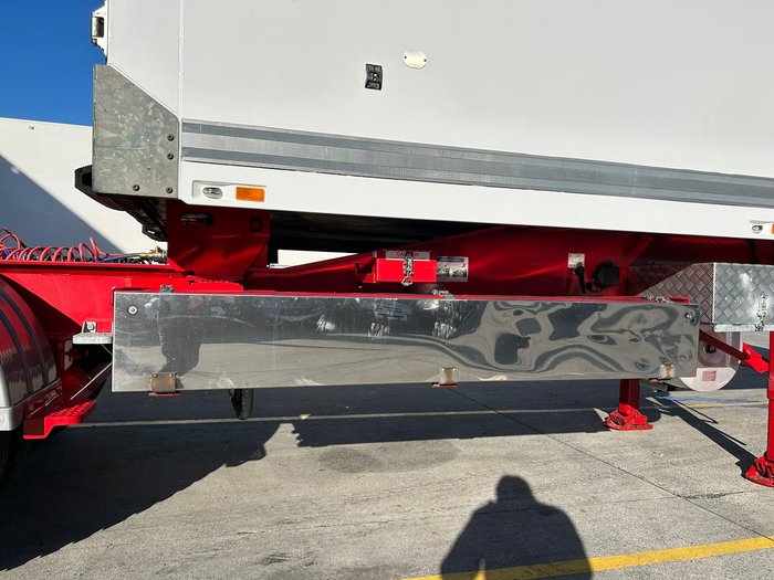 2013 FTE St3 Lead A 12 Pallet -28 Freezer Double Stacker