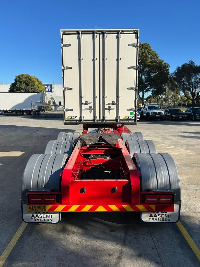 2013 FTE St3 Lead A 12 Pallet -28 Freezer Double Stacker