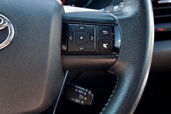 2019 Toyota Hilux Rogue