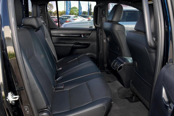 2019 Toyota Hilux Rogue