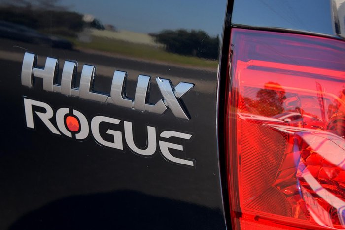 2019 Toyota Hilux Rogue
