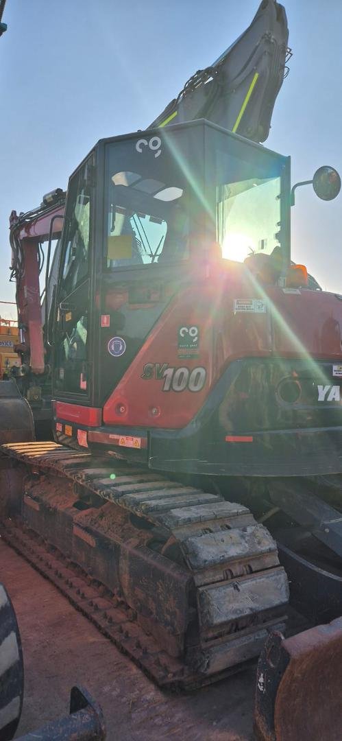 2022 Yanmar Sv100 Red