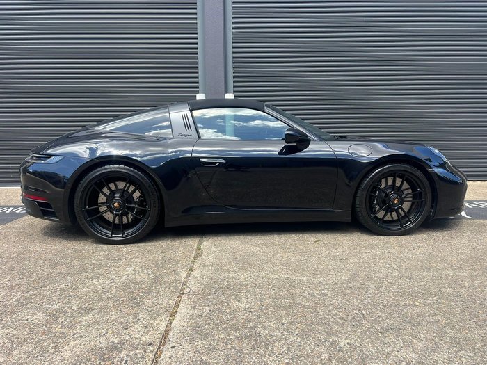 2023 Porsche 911 Targa 4 GTS