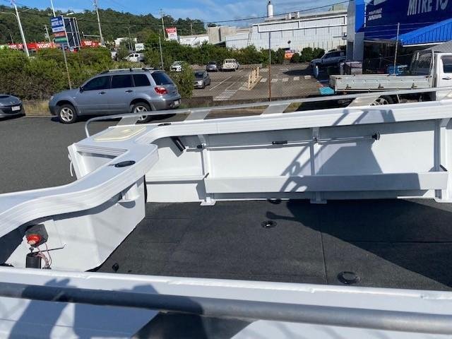 2024 Stacer 529 Outlaw Centre Console