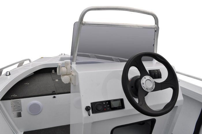 2026 Stacer 529 Outlaw Centre Console