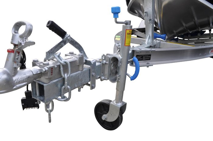 2026 Stacer 529 Outlaw Centre Console