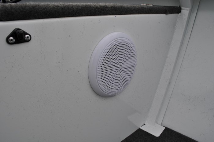 2026 Stacer 529 Outlaw Centre Console