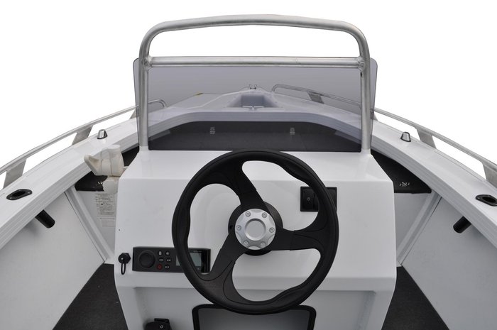 2026 Stacer 529 Outlaw Centre Console