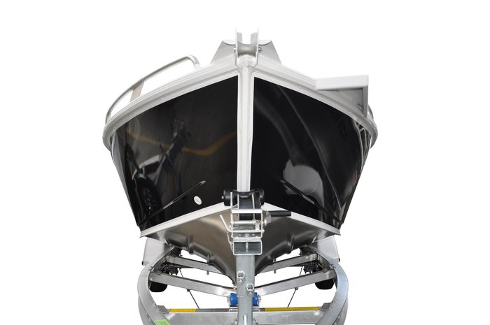 2026 Stacer 529 Outlaw Centre Console