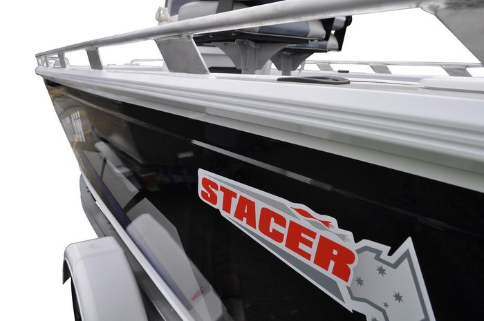 2026 Stacer 529 Outlaw Centre Console