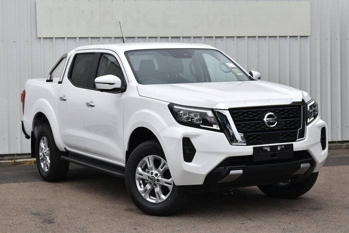 2024 Nissan Navara ST