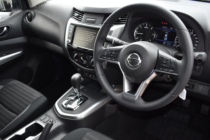 2024 Nissan Navara ST