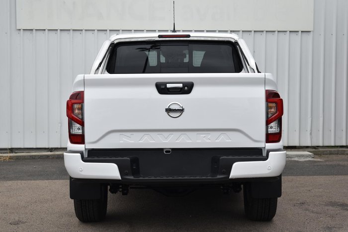 2024 Nissan Navara ST