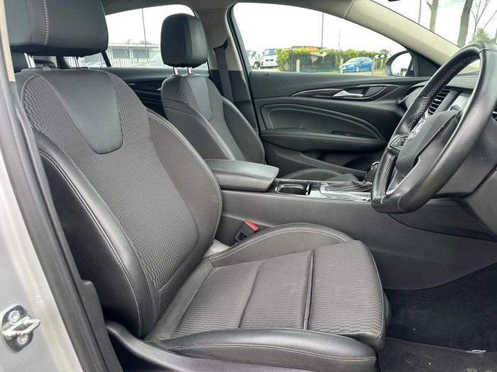 2020 Holden Commodore RS