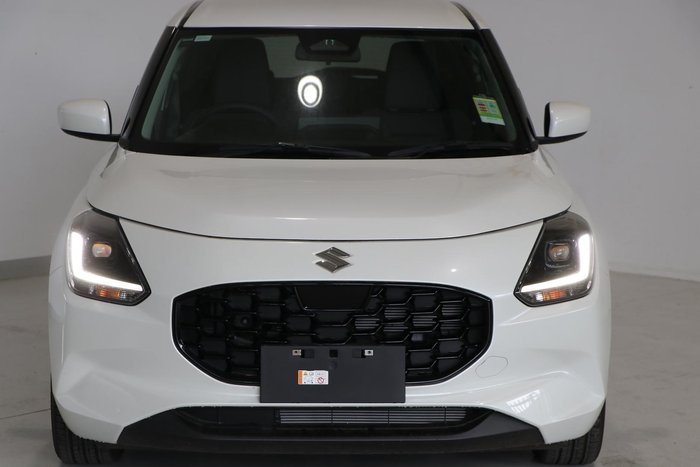 2025 Suzuki Swift Hybrid Plus