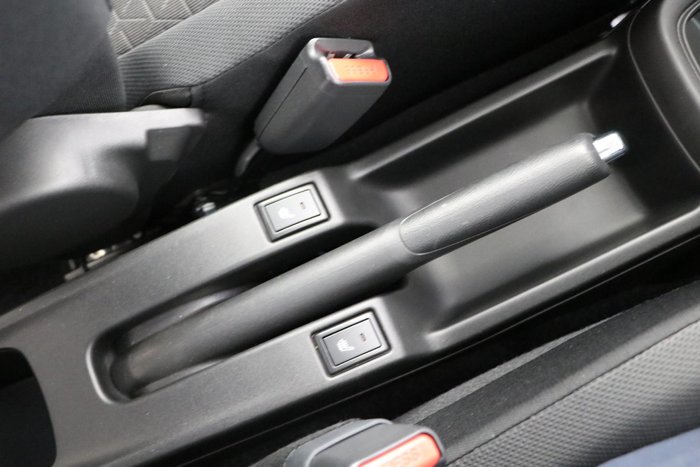 2025 Suzuki Swift Hybrid Plus