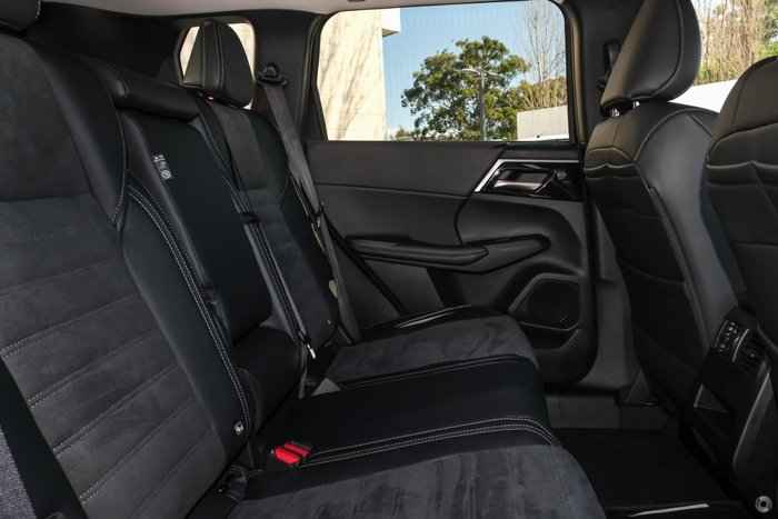 2025 Mitsubishi Outlander PHEV Aspire