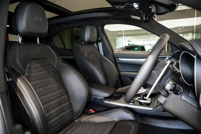 2023 Alfa Romeo Stelvio Veloce