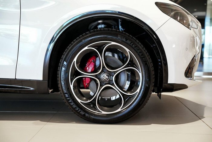 2023 Alfa Romeo Stelvio Veloce