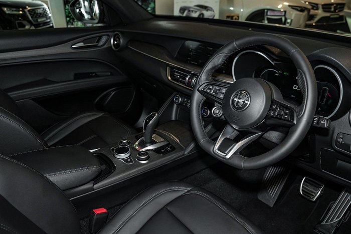 2023 Alfa Romeo Stelvio Ti