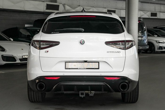 2023 Alfa Romeo Stelvio Veloce