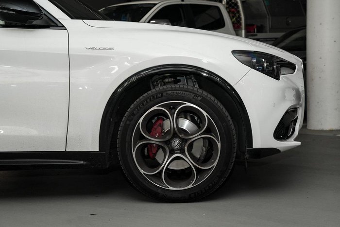 2023 Alfa Romeo Stelvio Veloce