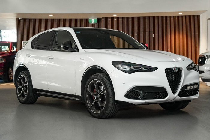 2023 Alfa Romeo Stelvio