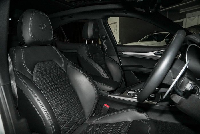 2023 Alfa Romeo Stelvio Veloce