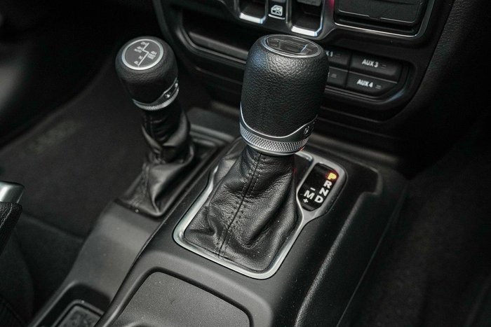 2023 Jeep Gladiator Night Eagle