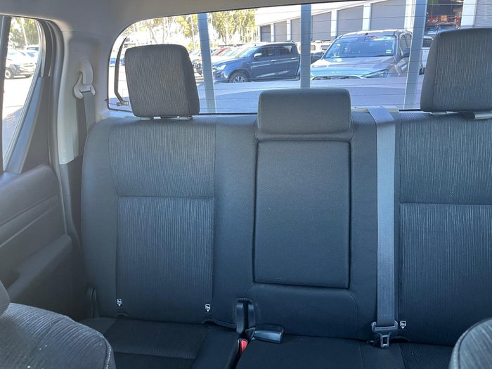 2019 Toyota Hilux SR