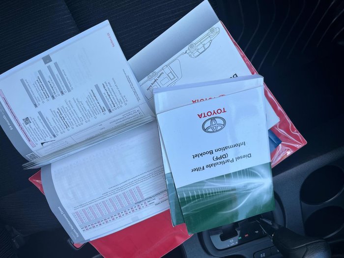 2019 Toyota Hilux SR