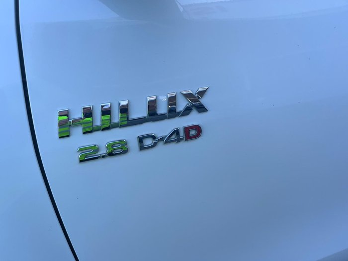 2019 Toyota Hilux SR