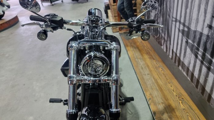 2025 Harley-davidson FXBR BREAKOUT (117) Vivid Black