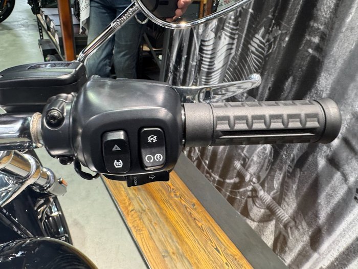 2025 Harley-davidson FXBR BREAKOUT (117) Vivid Black